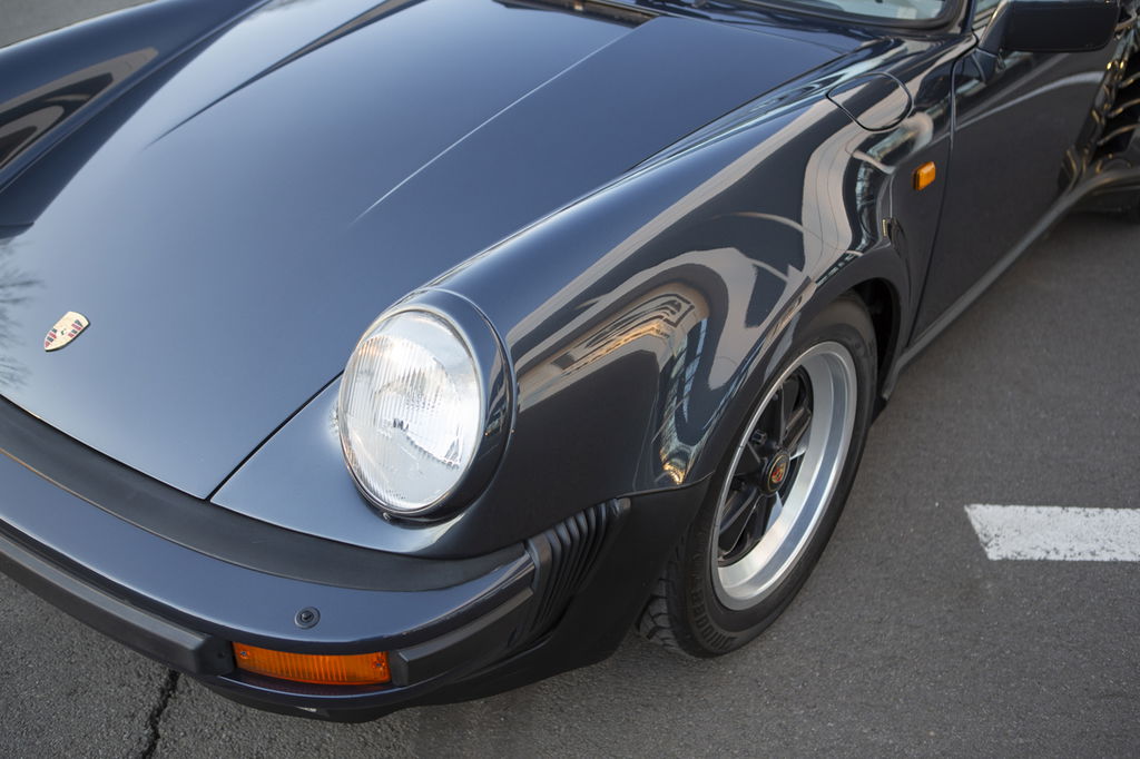 Porsche 911 Turbo 3.3