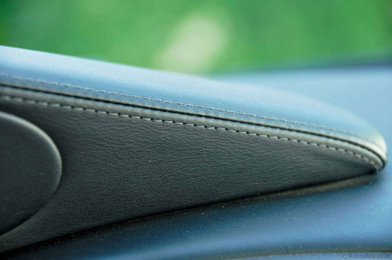 Porsche 996 Carrera 4