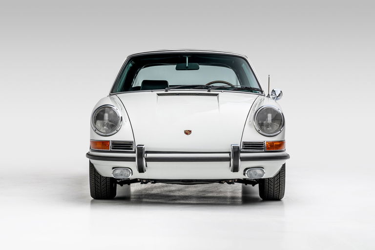 Porsche 911 S (F-Modell)
