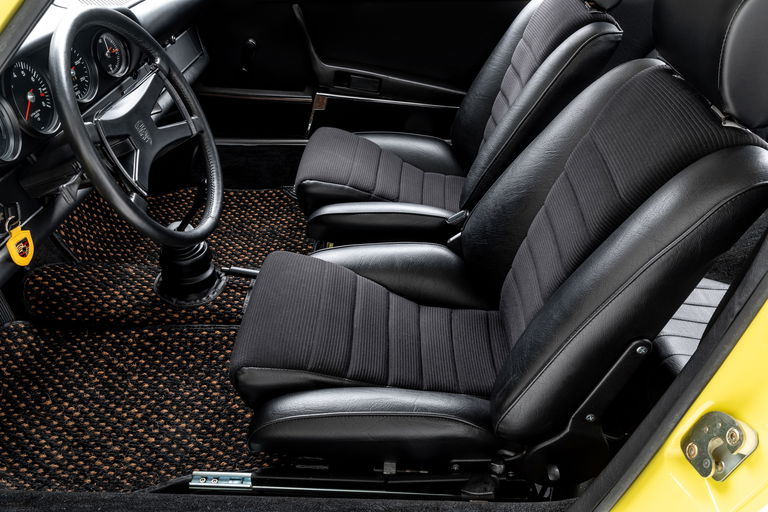 Porsche 911 Carrera RS