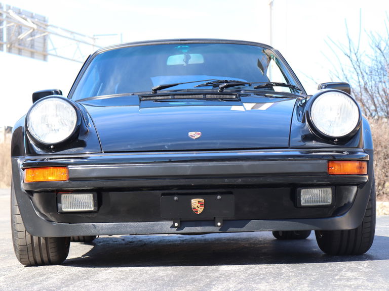 Porsche 911 Turbo 3.3