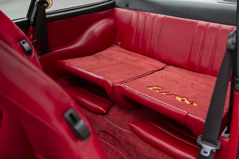 Porsche 911 Turbo 3.3