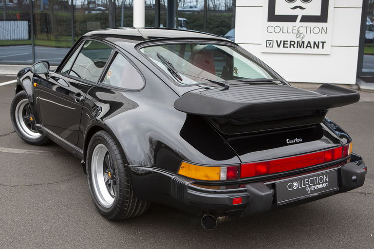 Porsche 911 Turbo 3.3