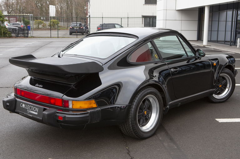 Porsche 911 Turbo 3.3