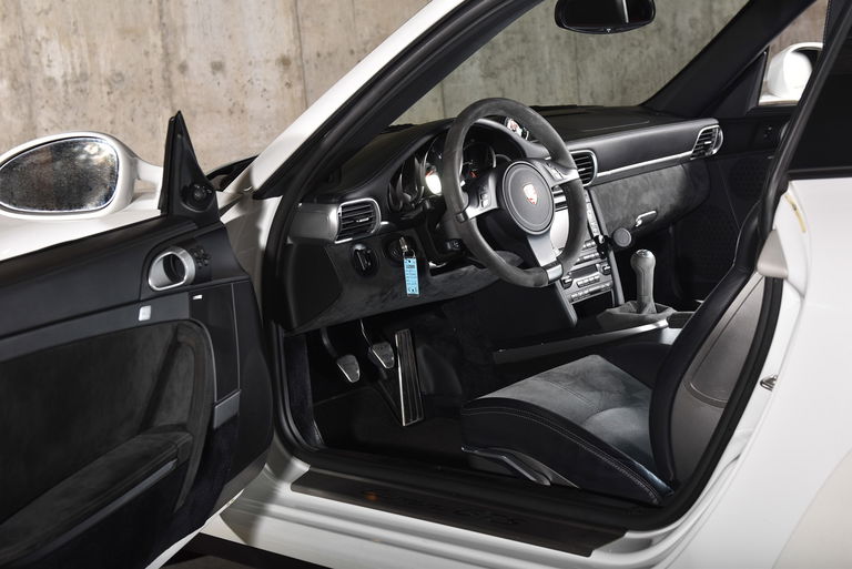 Porsche 997.2 Carrera GTS