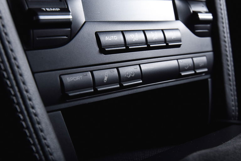 Porsche 997.2 Carrera GTS