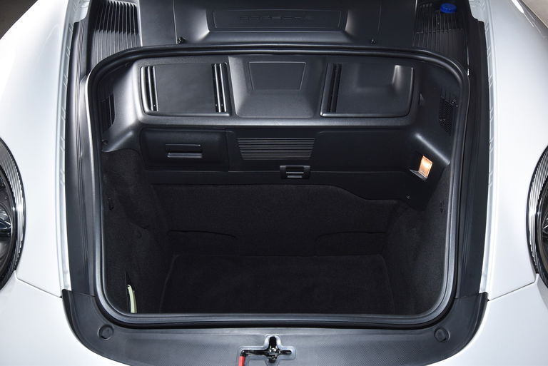 Porsche 997.2 Carrera GTS