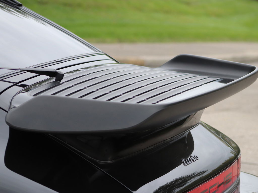 Porsche 911 Turbo 3.3
