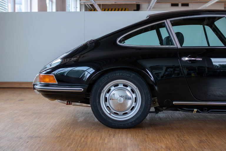 Porsche 911 Backdate