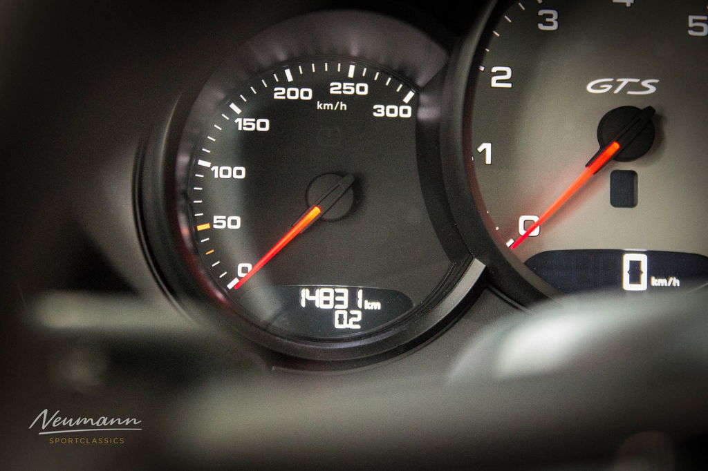 Porsche 718 Cayman GTS