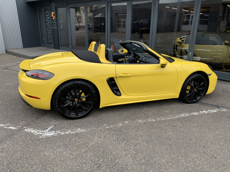 Porsche 718 Boxster