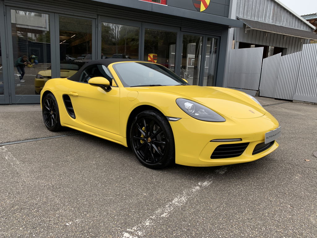 Porsche 718 Boxster