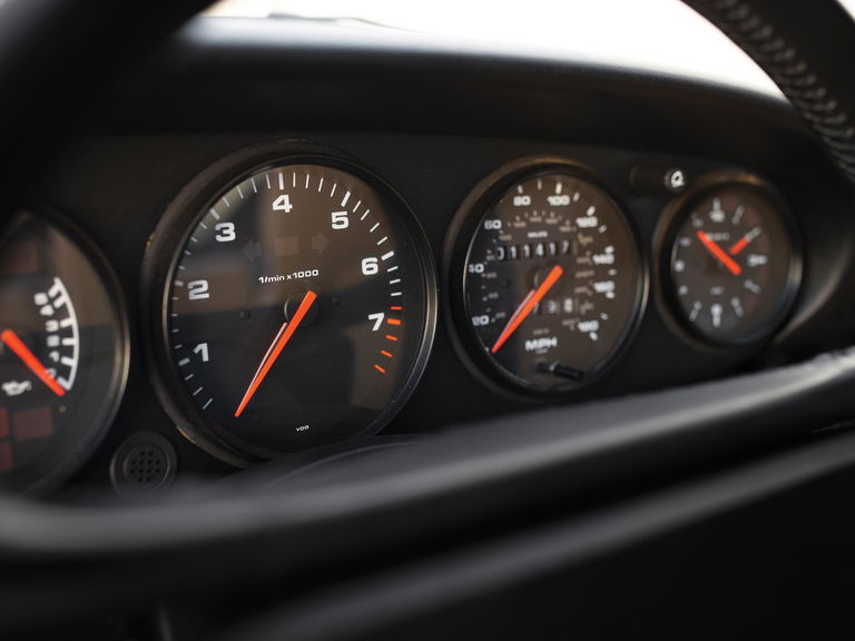 Porsche 964 Carrera 4