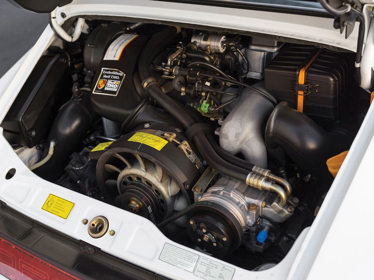 Porsche 964 Carrera 4