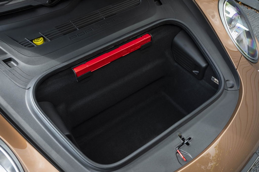 Porsche 991 Carrera 4