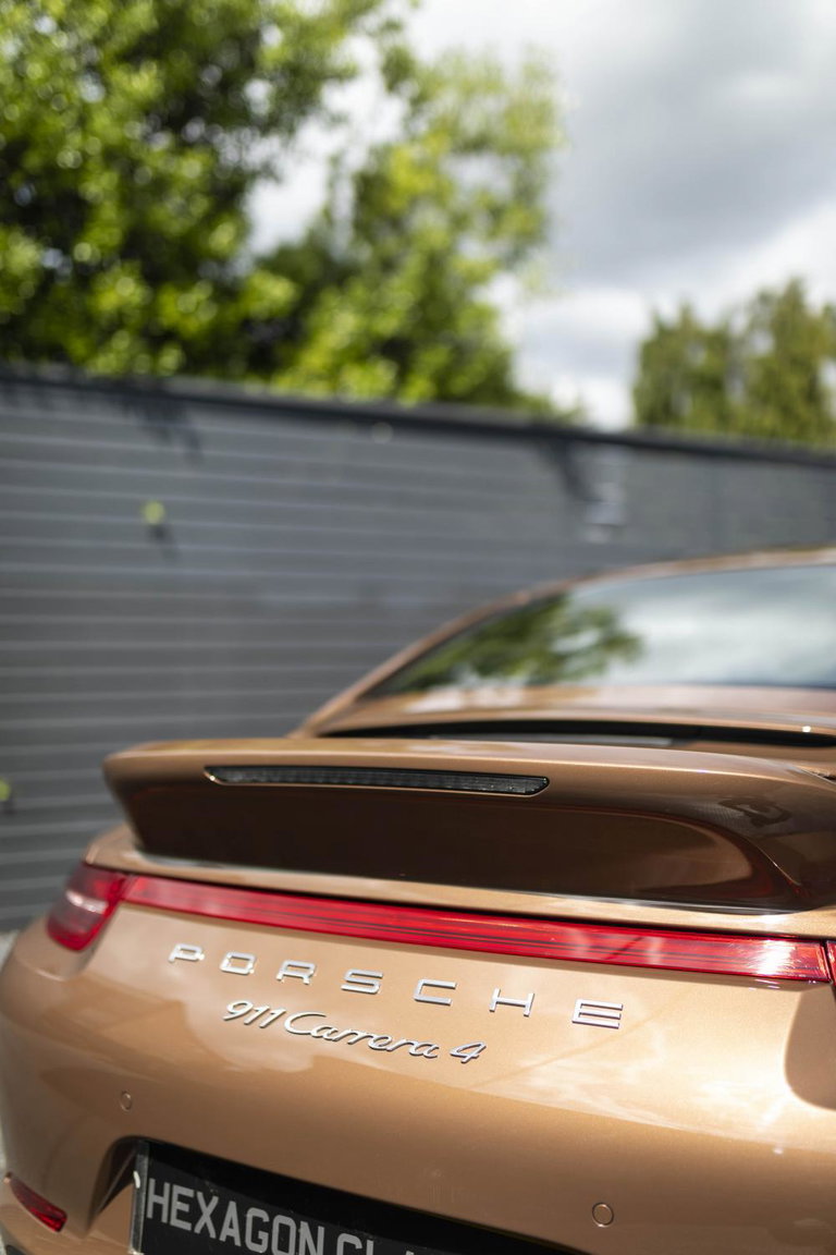 Porsche 991 Carrera 4