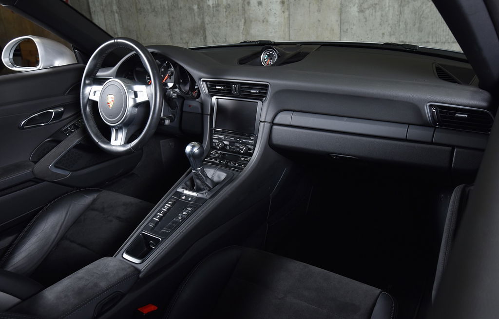 Porsche 991 Carrera GTS