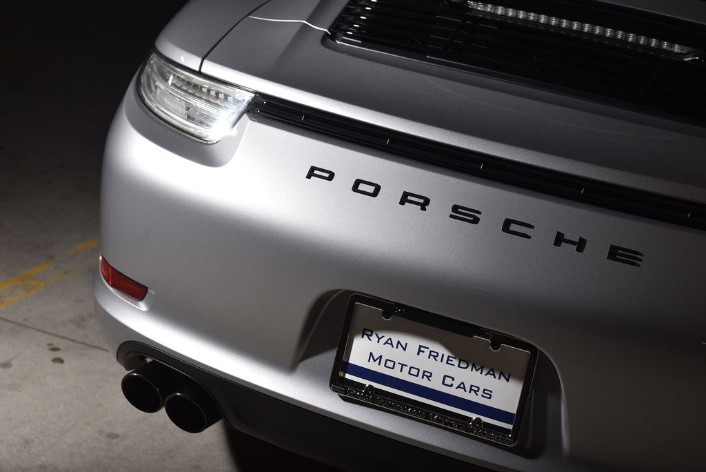 Porsche 991 Carrera GTS