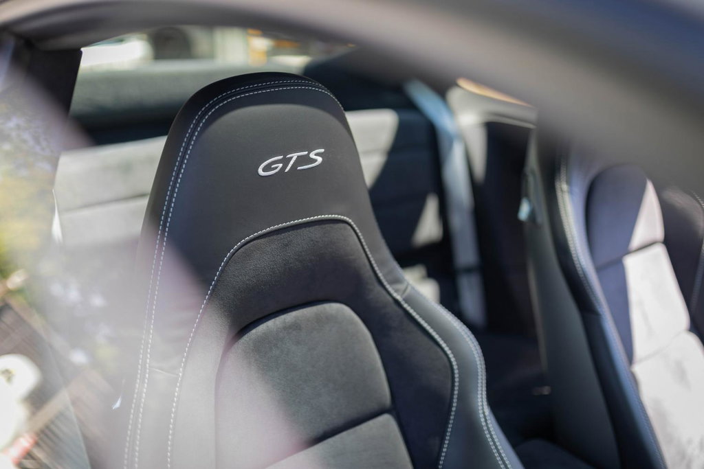 Porsche 991.2 Carrera GTS