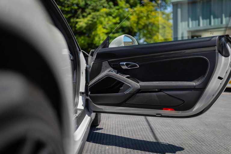 Porsche 991.2 Carrera GTS