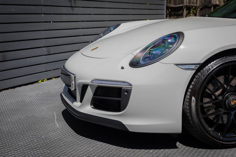 Porsche 991.2 Carrera GTS