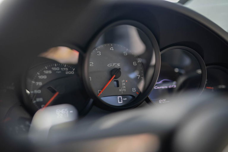 Porsche 991.2 Carrera GTS