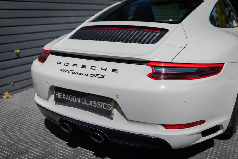 Porsche 991.2 Carrera GTS