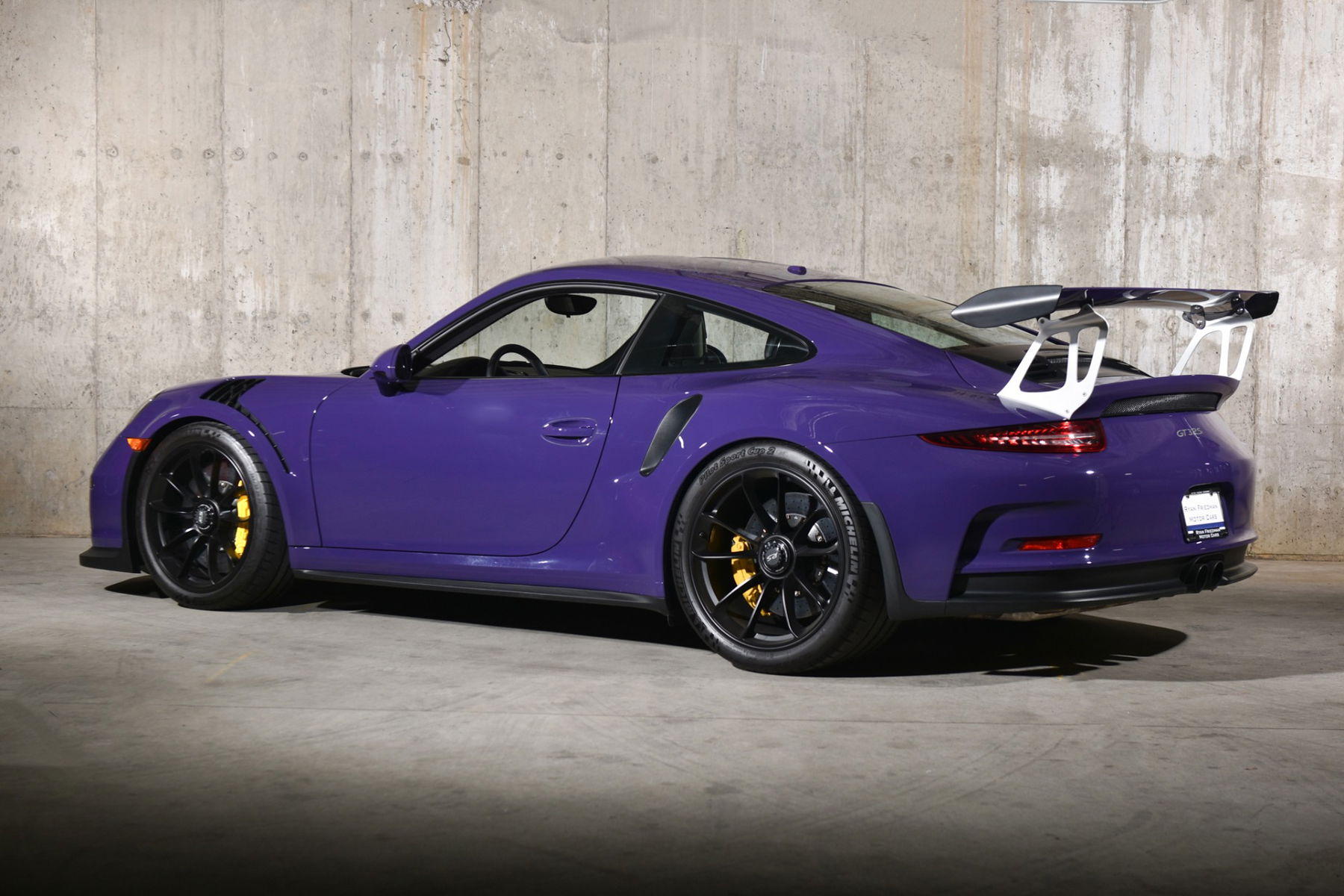 Porsche 911 gt3 RS Purple