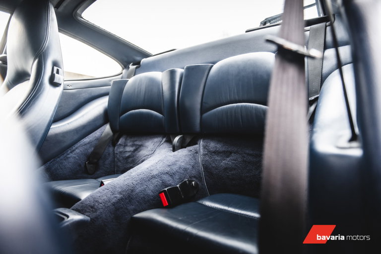 Porsche 993 Carrera 4