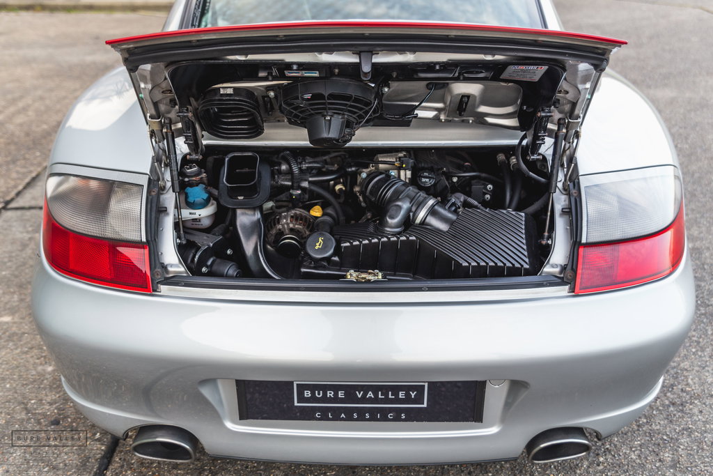 Porsche 996.2 Carrera 4S