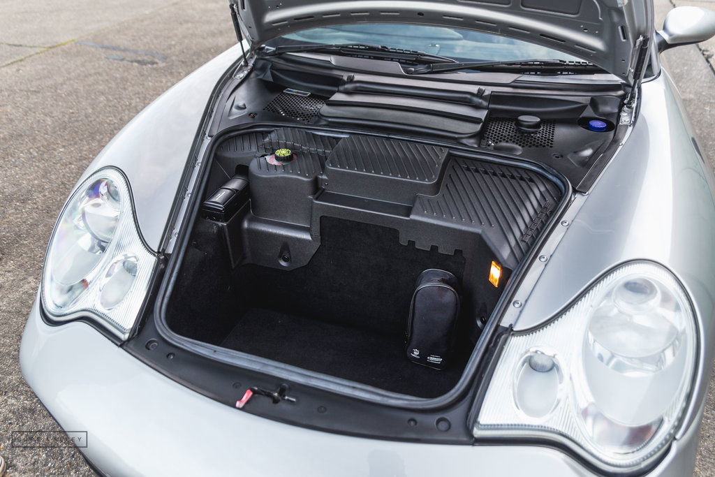 Porsche 996.2 Carrera 4S