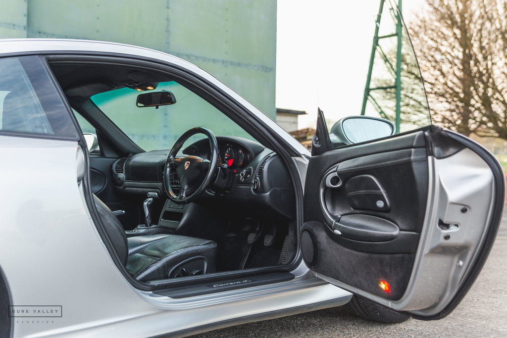Porsche 996.2 Carrera 4S