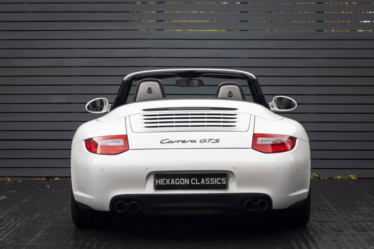Porsche 997.2 Carrera GTS