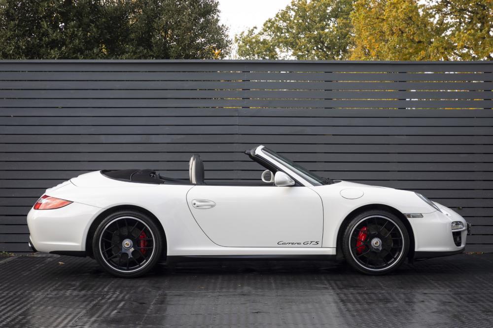 Porsche 997.2 Carrera GTS