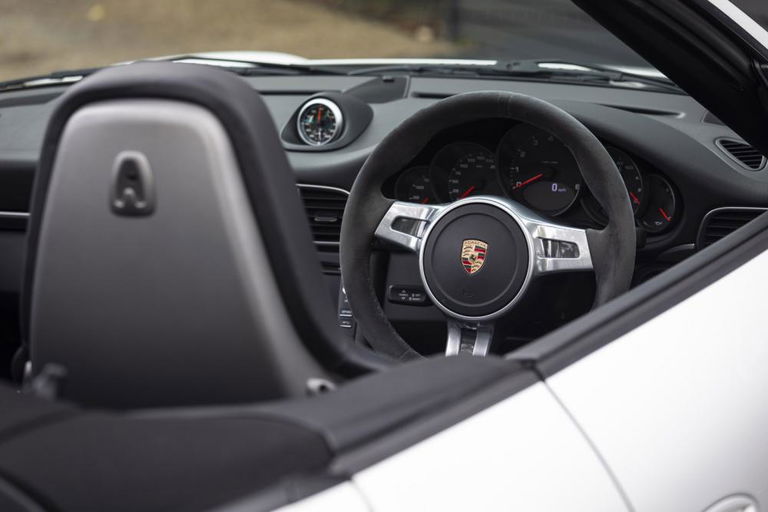 Porsche 997.2 Carrera GTS