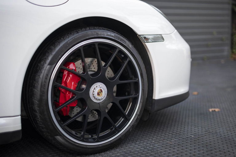 Porsche 997.2 Carrera GTS