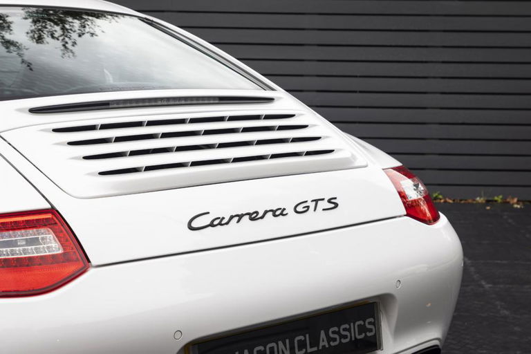 Porsche 997.2 Carrera GTS