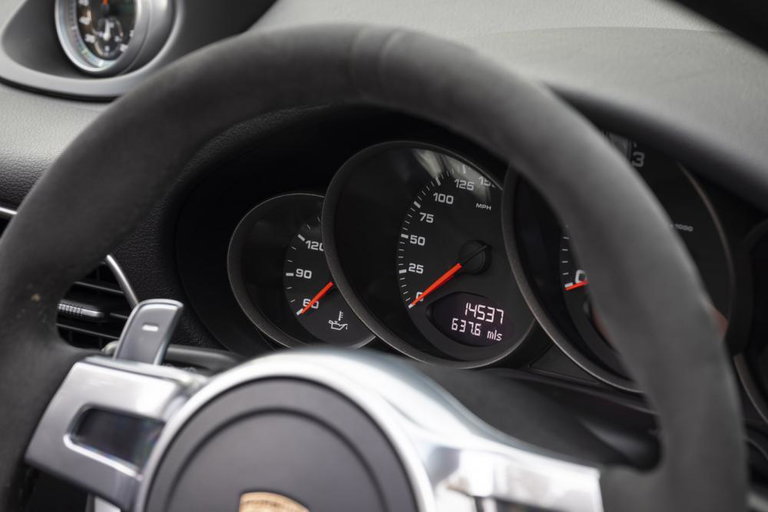 Porsche 997.2 Carrera GTS