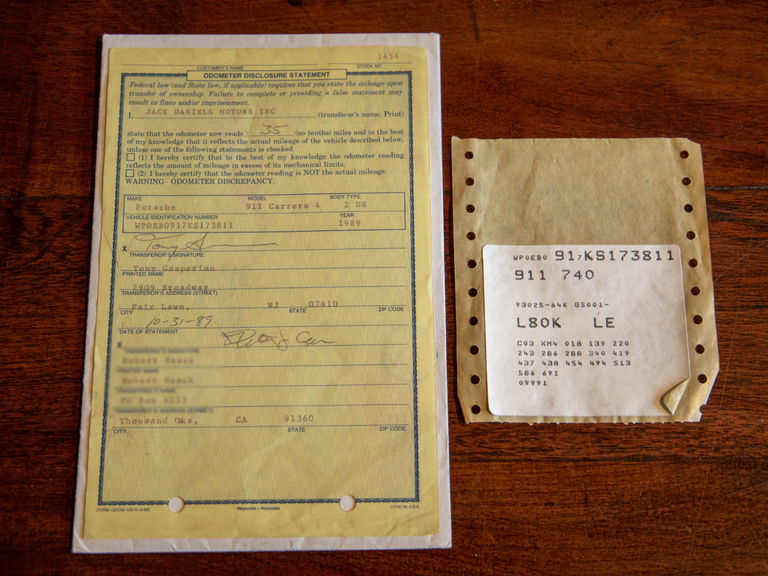 Porsche 911 Carrera 3.2 Speedster (US)