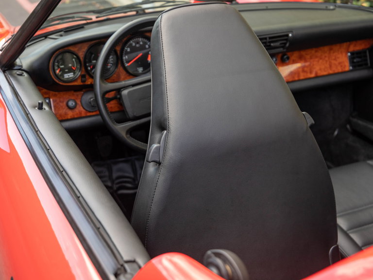 Porsche 911 Carrera 3.2 Speedster (US)