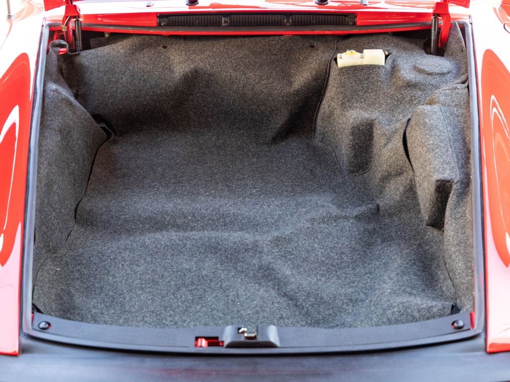 Porsche 911 Carrera 3.2 Speedster (US)