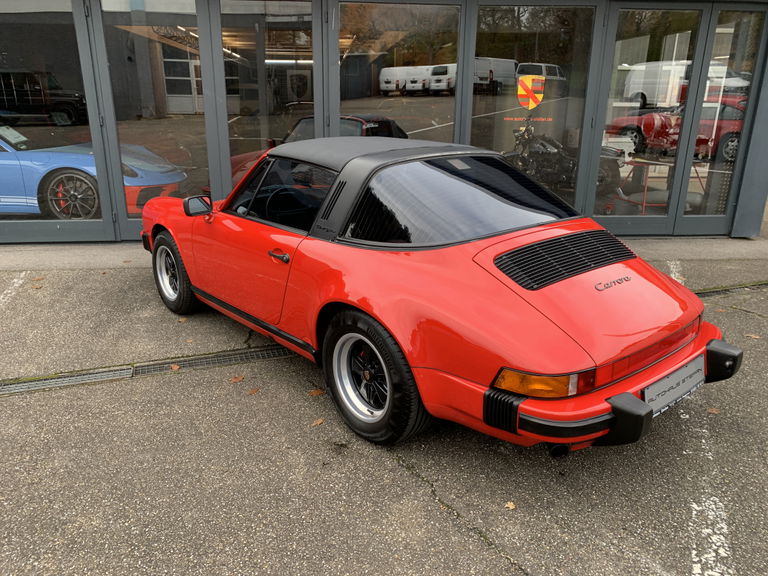 Porsche 911 Carrera 3.2