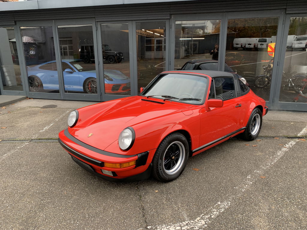 Porsche 911 Carrera 3.2