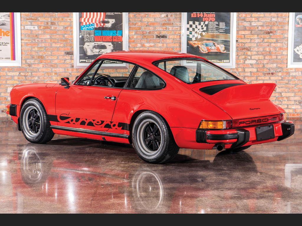 Porsche 911 Carrera (US)