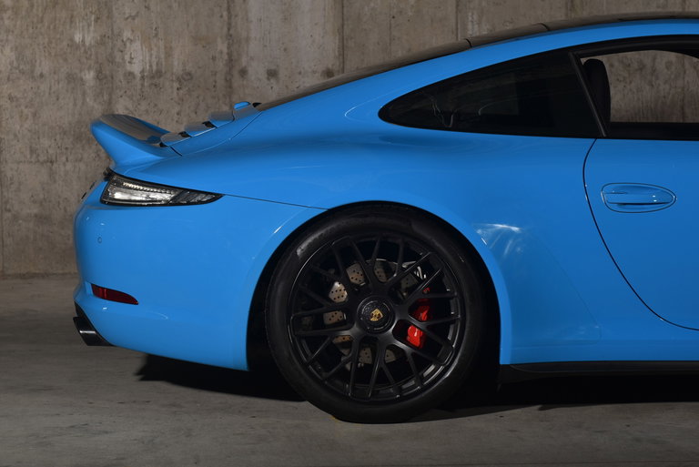 Porsche 991 Carrera GTS