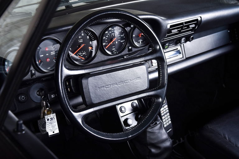 Porsche 911 Turbo 3.3 (US)