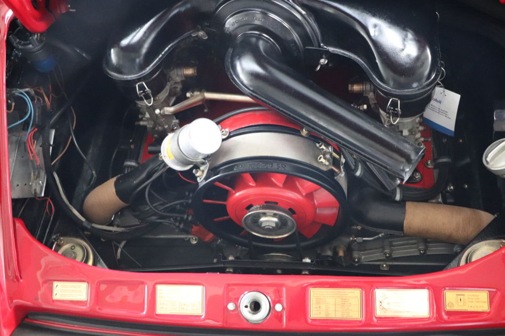 Porsche 911 S (F-Modell)