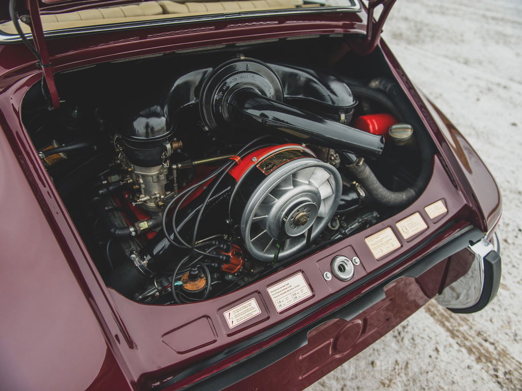 Porsche 911 S (F-Modell)