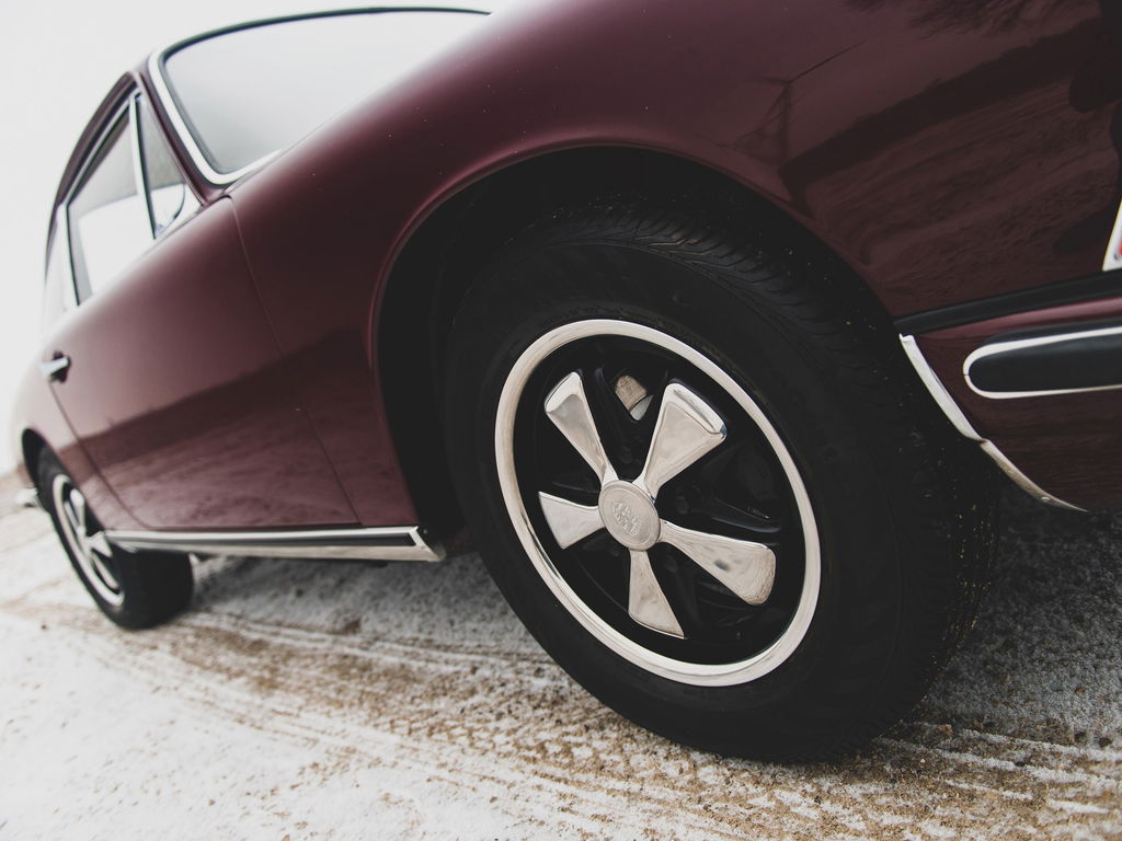 Porsche 911 S (F-Modell)