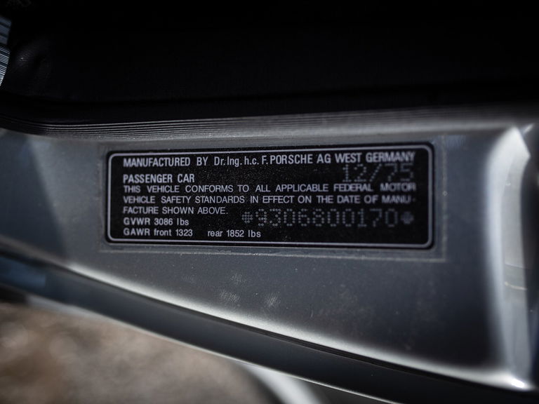 Porsche 911 Turbo 3.0 (US)